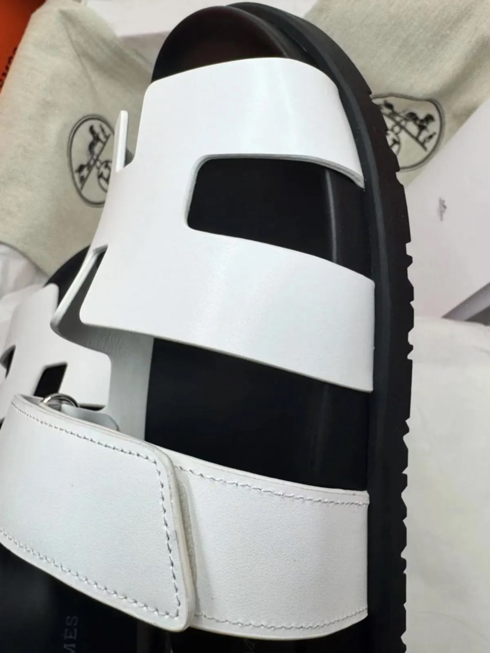 Hermès Chypre Sandals Blanc -White - Picture 3 of 5